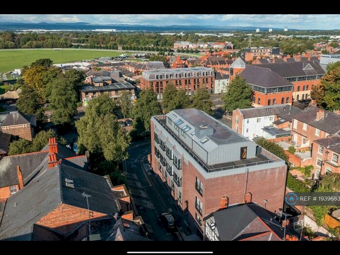 3 Bedroom Penthouse To Rent In Alexander House, Chester, CH1