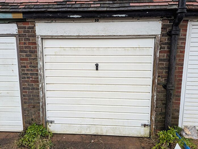 Garage / Parking To Rent In Nyetimber Hill, Brighton, BN2