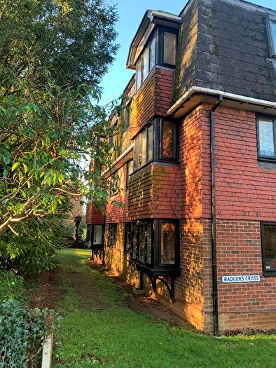 1 Bedroom Flat To Rent In Badgers Cross, Portsmouth Road, Godalming, Surrey, GU8