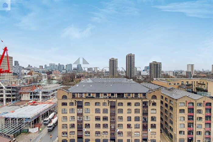 2 Bedroom Apartment To Rent In Merino Gardens, London Dock, E1W