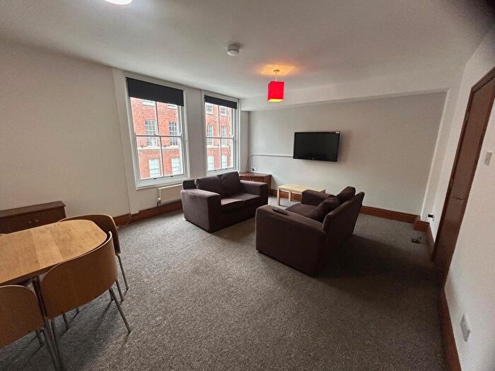 3 Bedroom Flat To Rent In Duke Street, Liverpool, L1