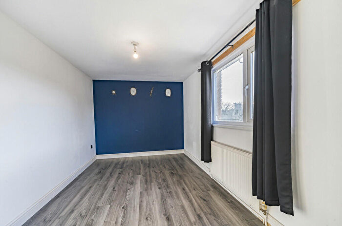 2 Bedroom Terraced House For Sale In Dauntsey Covert, Druids Heath, Birmingham, B14