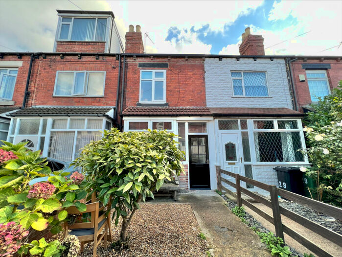 3 Bedroom Terraced House To Rent In Beech Grove Avenue, Garforth, LS25