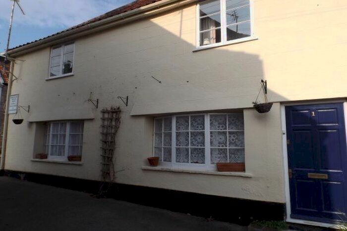 3 Bedroom Property To Rent In St. Thomas Street, Wells, BA5
