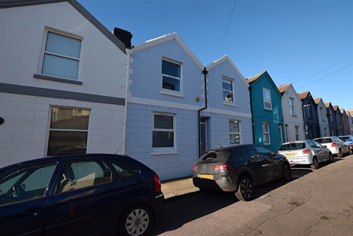 3 Bedroom Cottage To Rent In Plynlimmon Road, Hastings, TN34