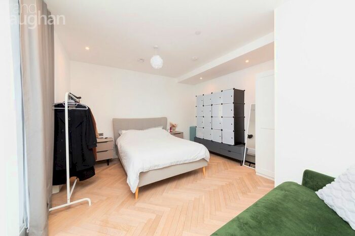 Studio To Rent In Gloucester Place, Brighton, BN1