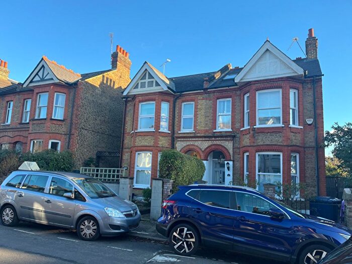 4 Bedroom End Of Terrace House To Rent In Oaklands Road, London, W7