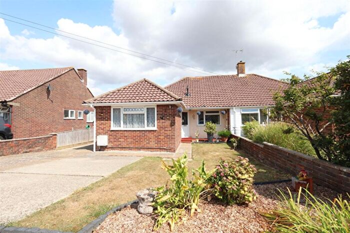3 Bedroom Semi-Detached Bungalow For Sale In Westfield Close, Polegate, BN26