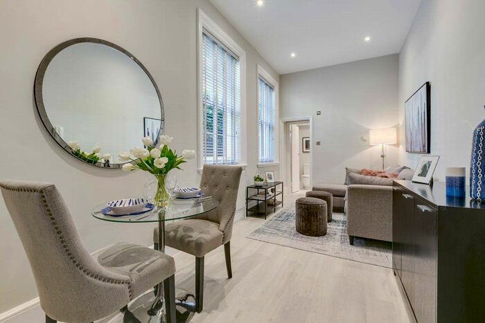 1 Bedroom Flat To Rent In Langland Gardens, Hampstead, NW3