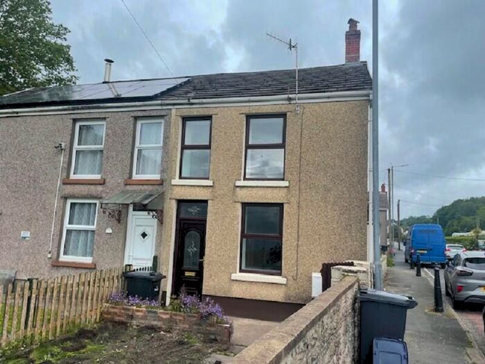 3 Bedroom Semi-Detached House To Rent In Heol Twrch, Lower Cwmtwrch, Swansea., SA9