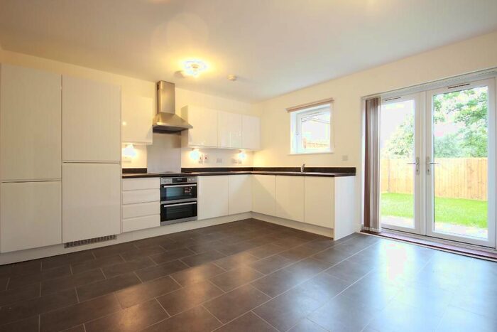 4 Bedroom Terraced House To Rent In Fellowship Close, London, RM8