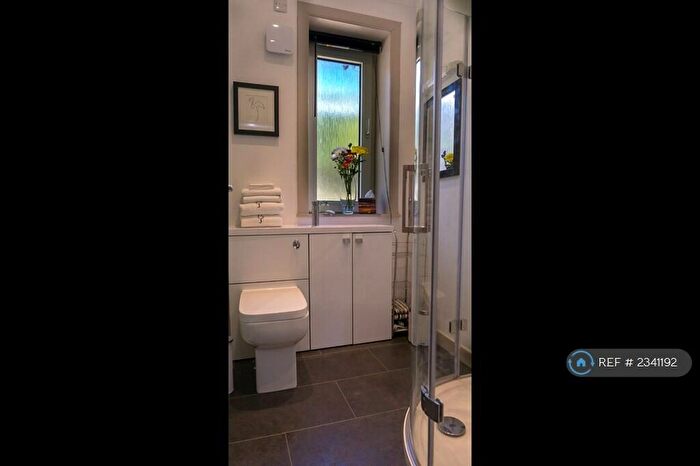 1 Bedroom Flat To Rent In Gillies Park, Mallaig, PH41