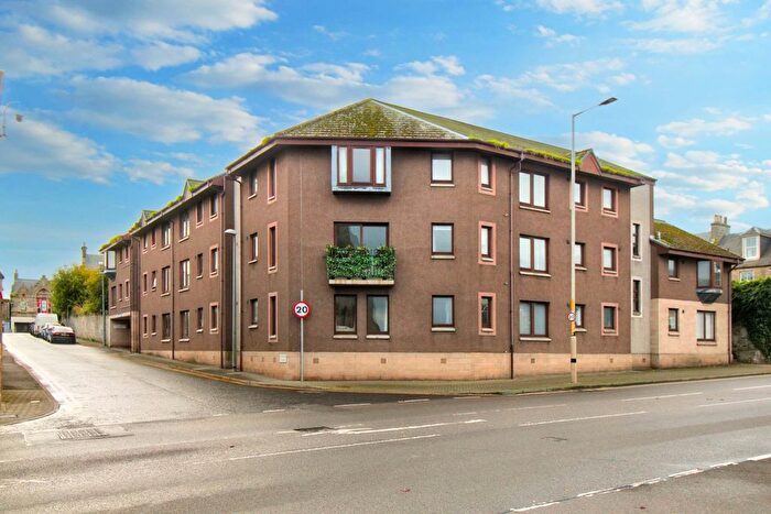 2 Bedroom Flat To Rent In Colin Young Place, Nairn, IV12