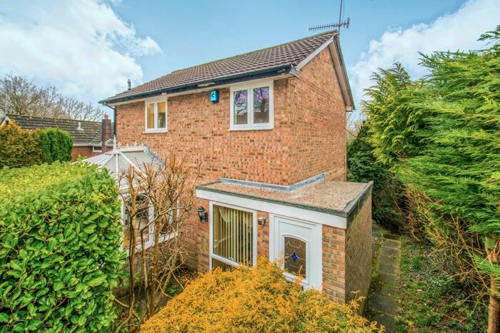 3 Bedroom House To Rent In Hawfinch Close, Cardiff, CF23