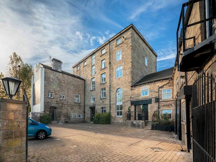 1 Bedroom Flat To Rent In Rivermill Court, Sandford Place, Leeds, LS5