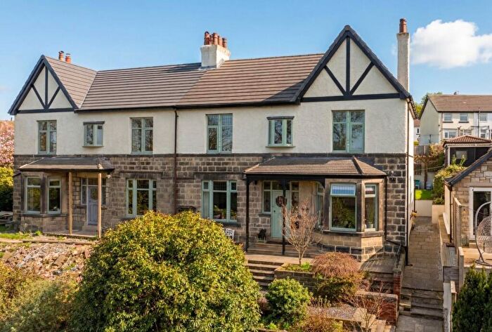 5 Bedroom Semi Detached House For Sale In Newlaithes Road, Horsforth, Leeds, West Yorkshire, LS18