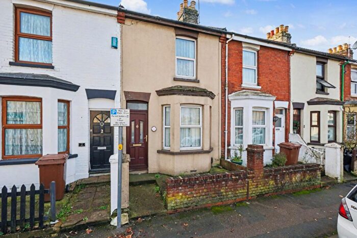 3 Bedroom Terraced House For Sale In St. Johns Road, Gillingham, ME7