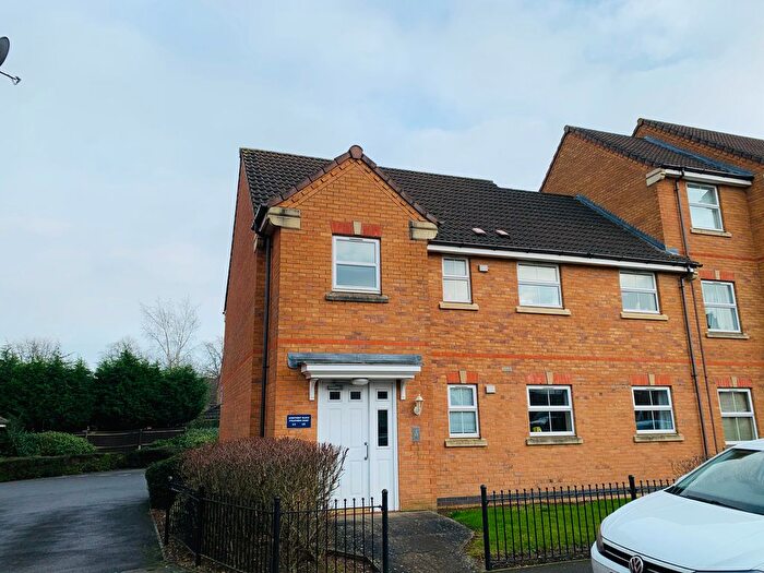 2 Bedroom Flat To Rent In Strathern Road, Leicester, LE3