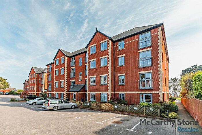 2 Bedroom Flat For Sale In Roswell Court, Douglas Avenue, Exmouth, EX8