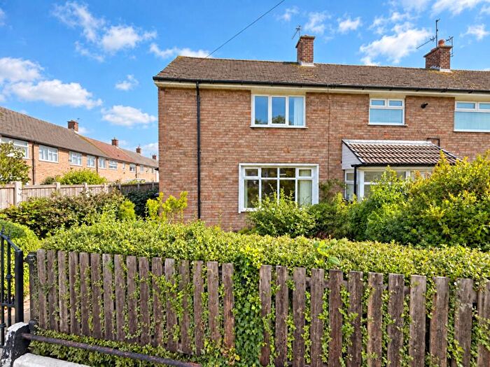 2 Bedroom Terraced House For Sale In Murrayfield Walk, Liverpool, L25