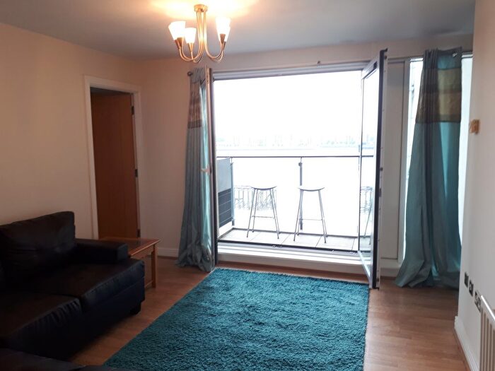 2 Bedroom Flat To Rent In Erebus Drive, Thamesmead, SE28