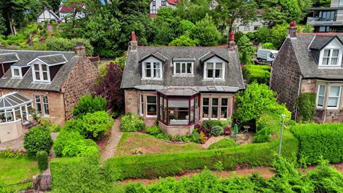 3 Bedroom Detached House For Sale In Barclaven Road, Kilmacolm, PA13
