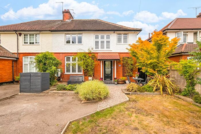 4 Bedroom Semi-Detached House For Sale In Churchfields, Broxbourne, EN10