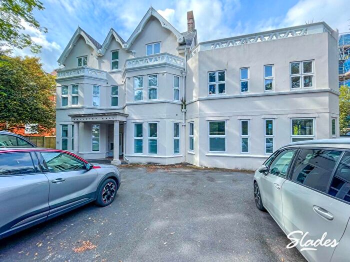 1 Bedroom Apartment To Rent In Knyveton Road, Bournemouth, Dorset, BH1