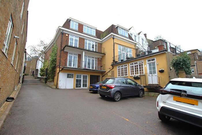 1 Bedroom Apartment To Rent In High Street, Harrow-on-the-Hill, HA1