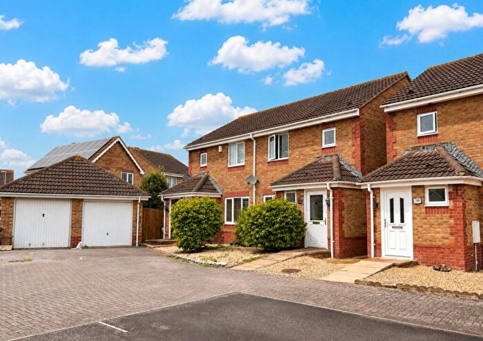 3 Bedroom Semi-Detached House For Sale In Bramble Drive, Westbury, BA13