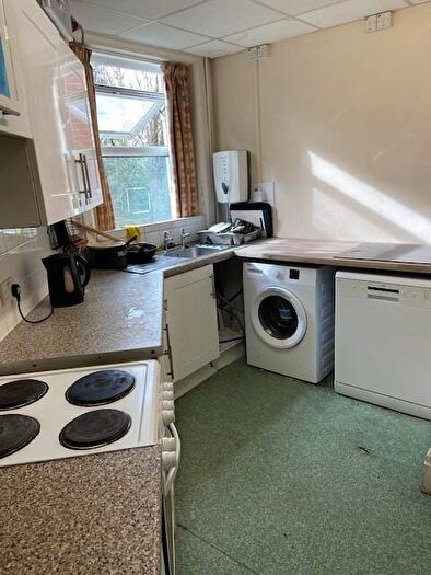 1 Bedroom House Of Multiple Occupation To Rent In Room St. Peters Road, Bournemouth, Dorset, BH1