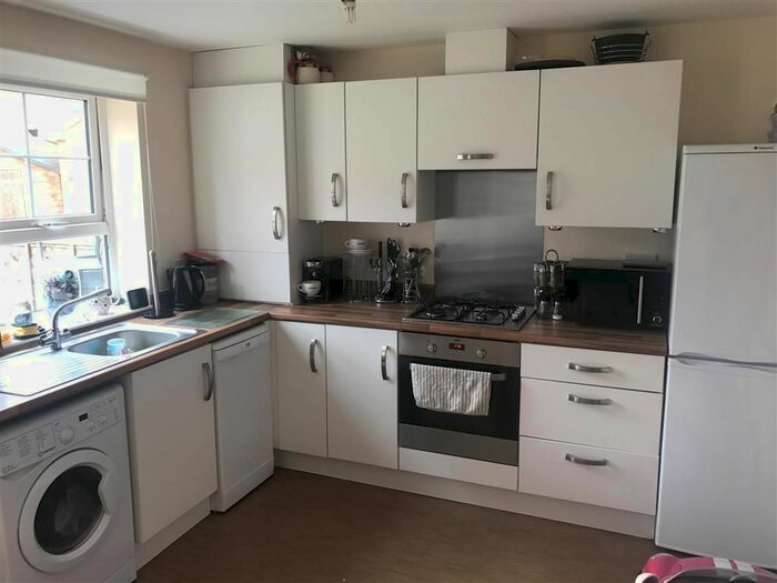 3 Bedroom Property To Rent In Cardinal Place, Southampton, SO16