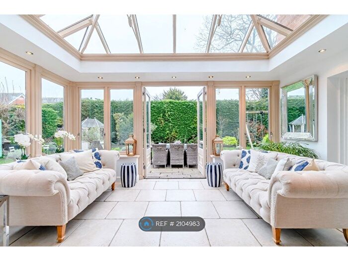 5 Bedroom Detached House To Rent In Newstead Drive, Southam, CV47