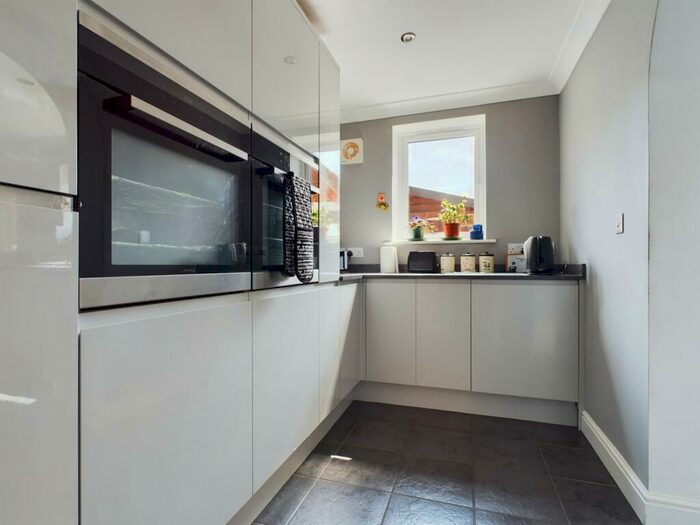 3 Bedroom Chalet For Sale In Mill Lane, Downham Market, PE38