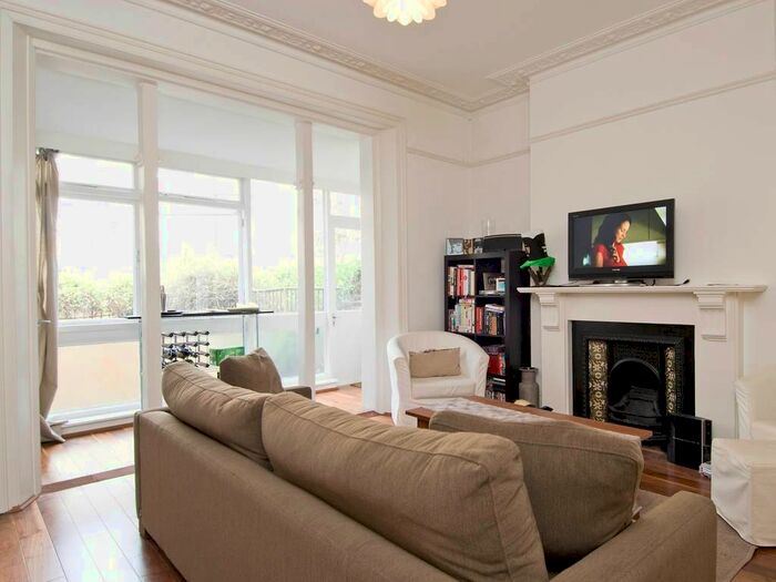 1 Bedroom Flat To Rent In Lisgar Terrace, London, W14