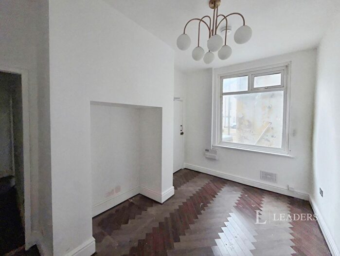 1 Bedroom Flat To Rent In General Street, Blackpool, Lancashire, FY1