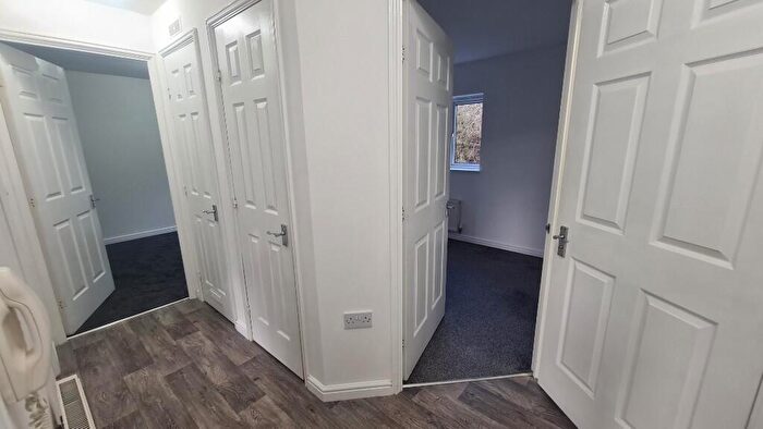 2 Bedroom Apartment To Rent In Heathfield Way, Berry Hill, Mansfield, Nottinghamshire, NG18