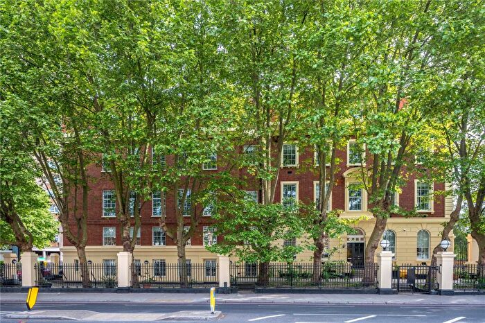 2 Bedroom Apartment To Rent In St Mark's Apartments, City Road, London, EC1V