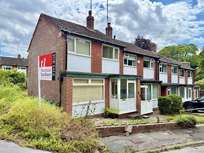 2 Bedroom Terraced House For Sale In Padden Brook, Romiley, SK6