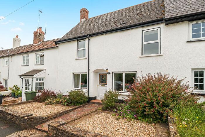 2 Bedroom Terraced House For Sale In Kennford, Exeter, EX6