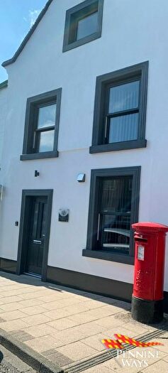 2 Bedroom Town House To Rent In Main Street, Haltwhistle, NE49
