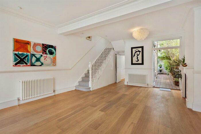 4 Bedroom Terraced House To Rent In Greyhound Road, NW10