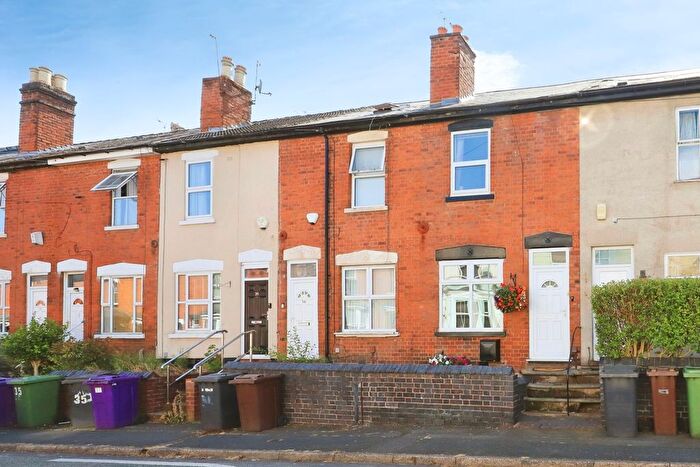 3 Bedroom Terraced House For Sale In Haden Hill, Wolverhampton, West Midlands, WV3