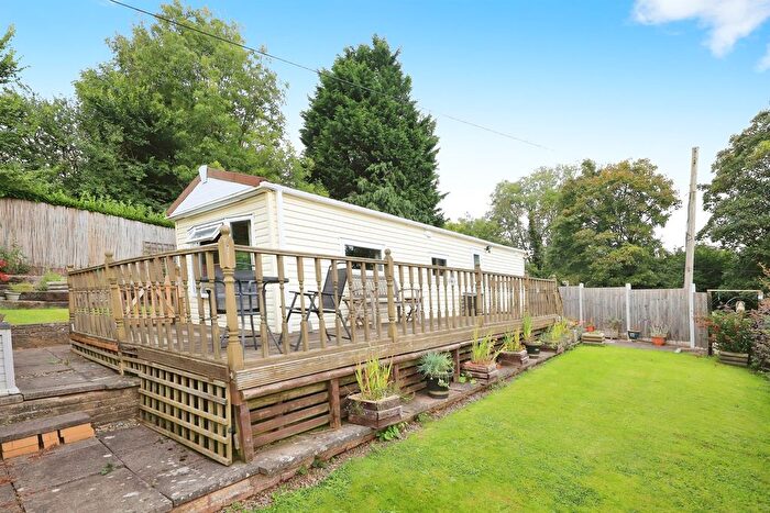1 Bedroom Mobile/park Home For Sale In Woodcock Caravan Park, Hampton Loade, Bridgnorth, WV16