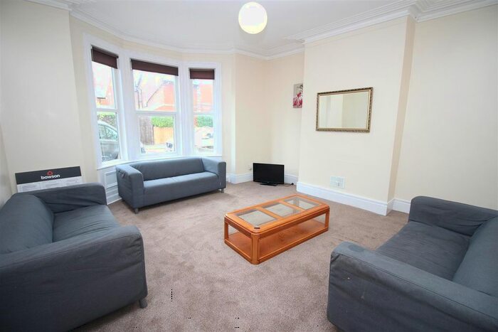 6 Bedroom Terraced House To Rent In Queens Terrace, Jesmond, Newcastle Upon Tyne, NE2