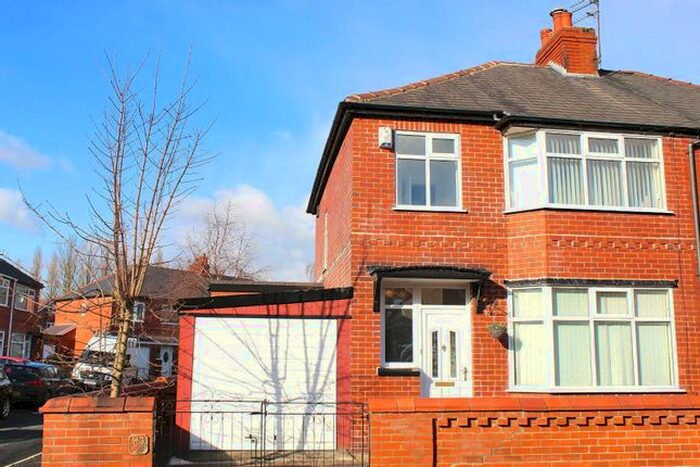 3 Bedroom Semi-Detached House To Rent In Roker Park Avenue, Audenshaw, Manchester, M34