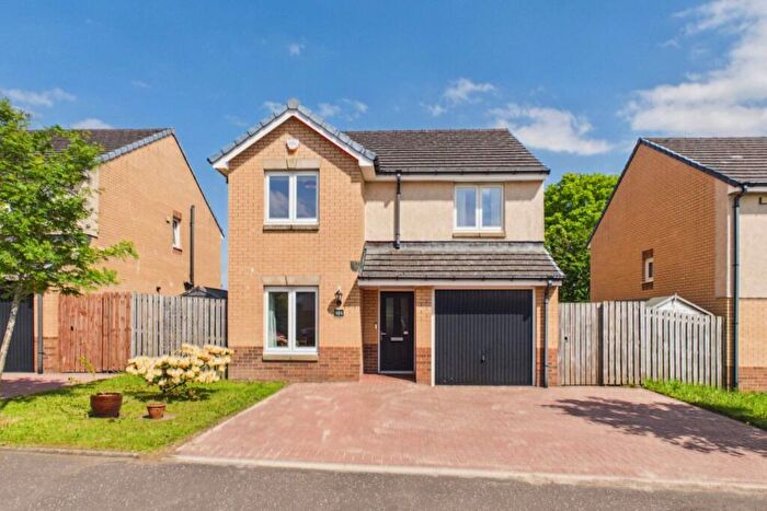4 Bedroom Detached House For Sale In Red Deer Road, Glasgow, G72