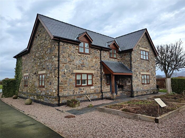 3 Bedroom Detached House To Rent In Churchstoke, Montgomery, Shropshire, SY15