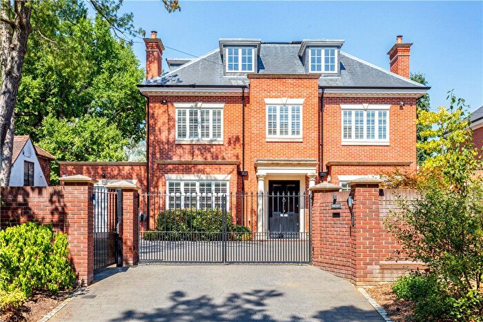 5 Bedroom Detached House For Sale In Coombe Hill Road, Kingston Upon Thames, KT2