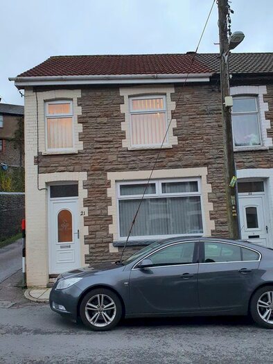 2 Bedroom End Of Terrace House To Rent In Mill Street, Cwmfelinfach Newport, NP11